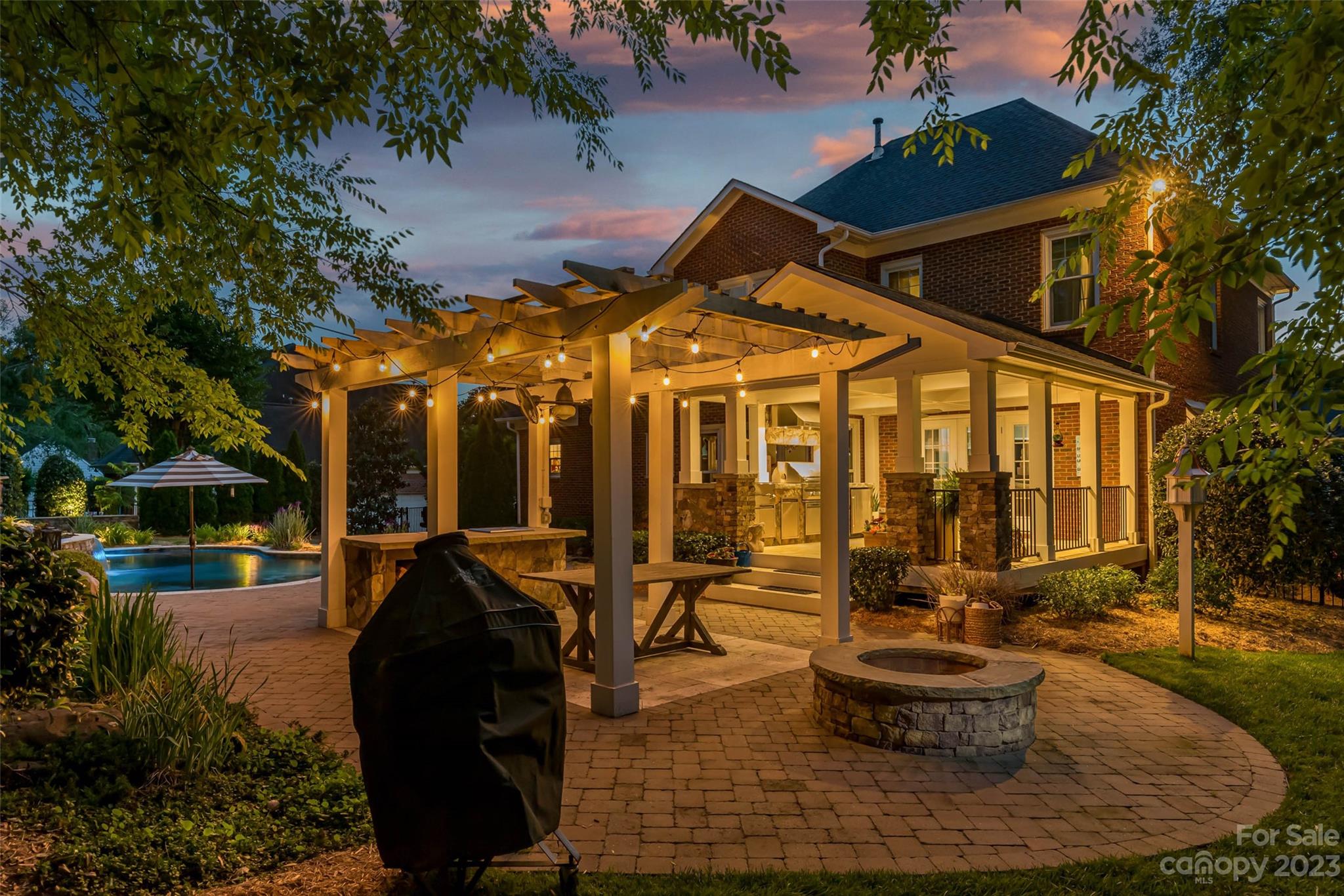 10601 Megwood Drive Charlotte NC 28277