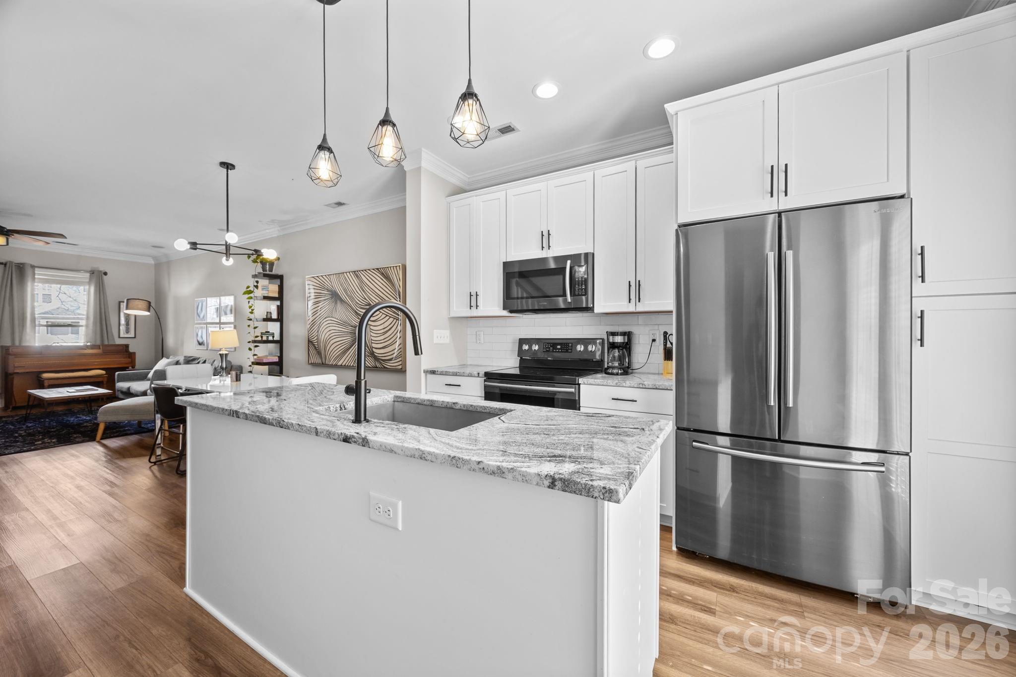 444 Hurston Circle Charlotte NC 28208