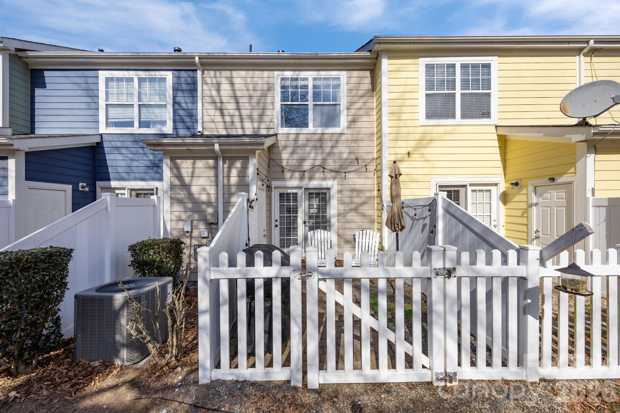 444 Hurston Circle Charlotte NC 28208
