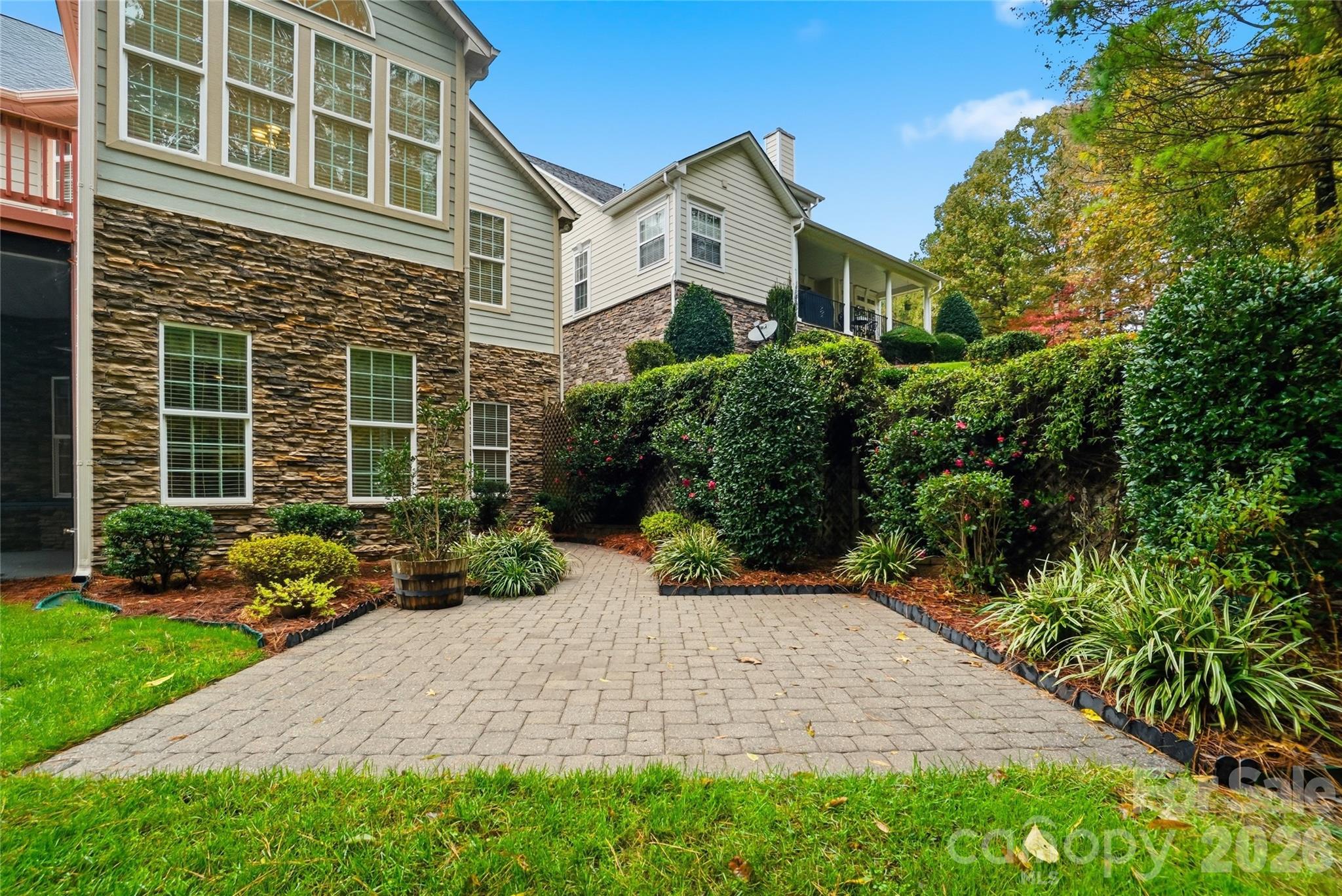 1376 Winged Foot Drive Denver NC 28037