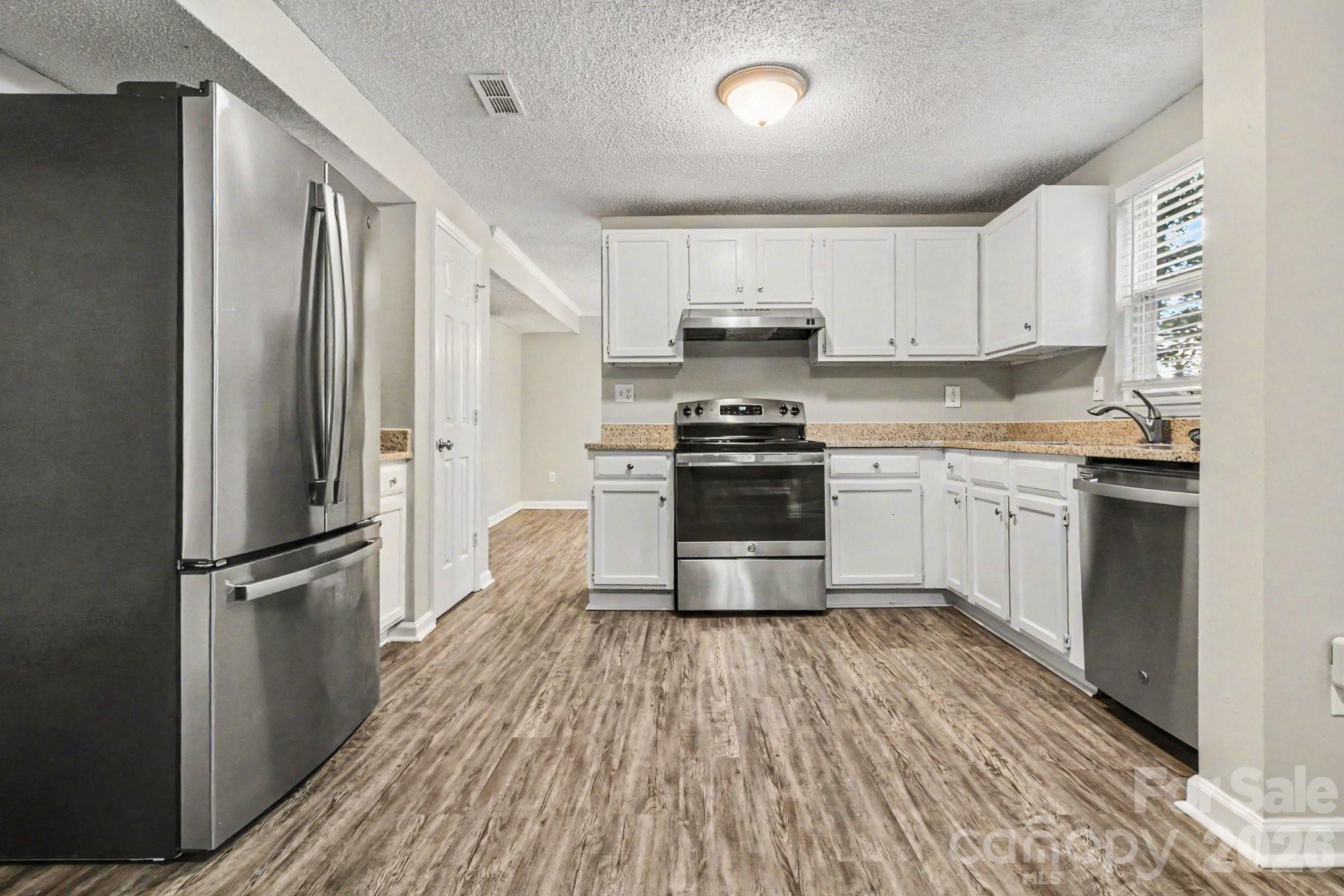 409 Vista Grande Circle Charlotte NC 28226
