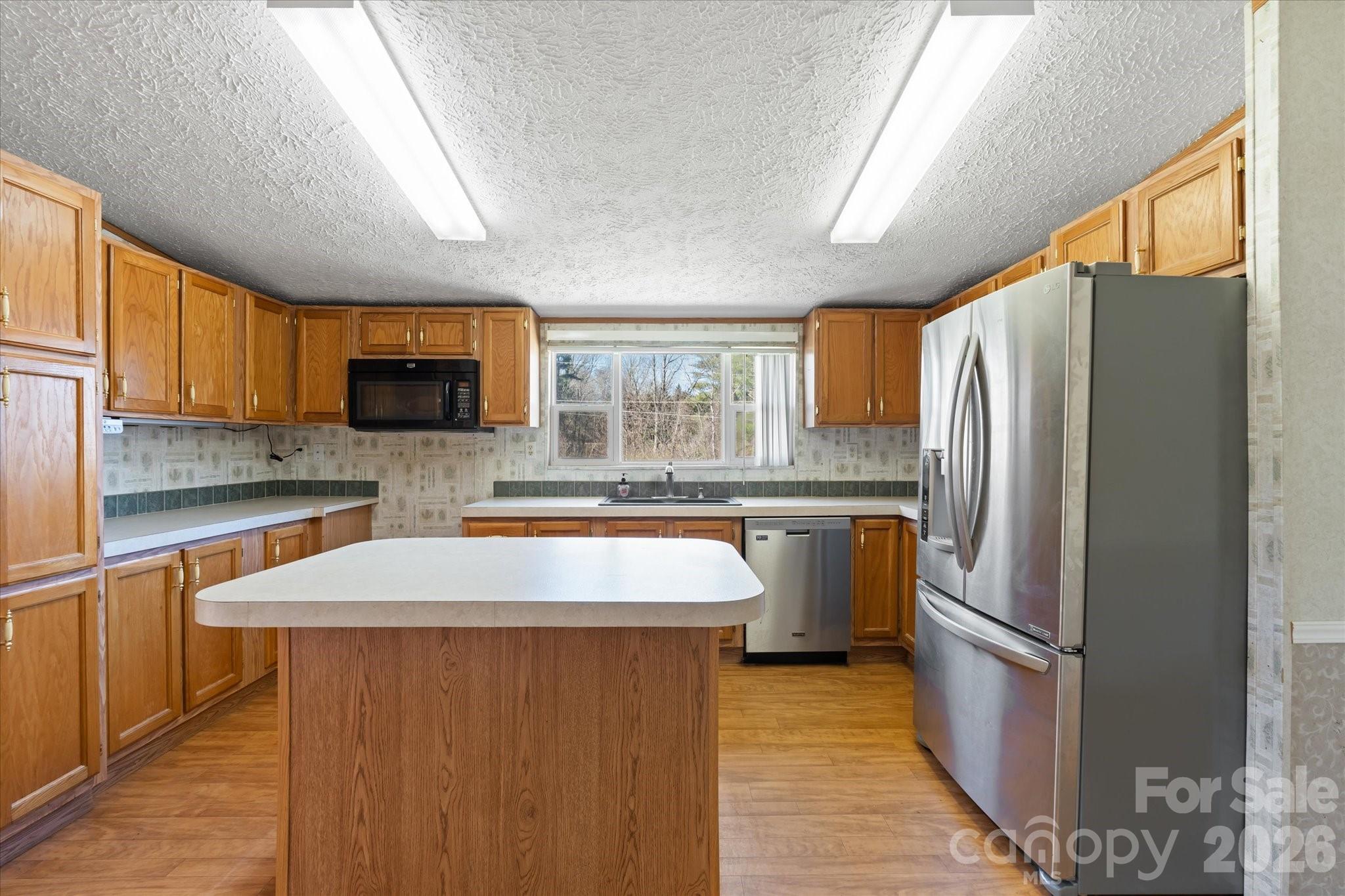 18 Ford Valley Road Weaverville NC 28787