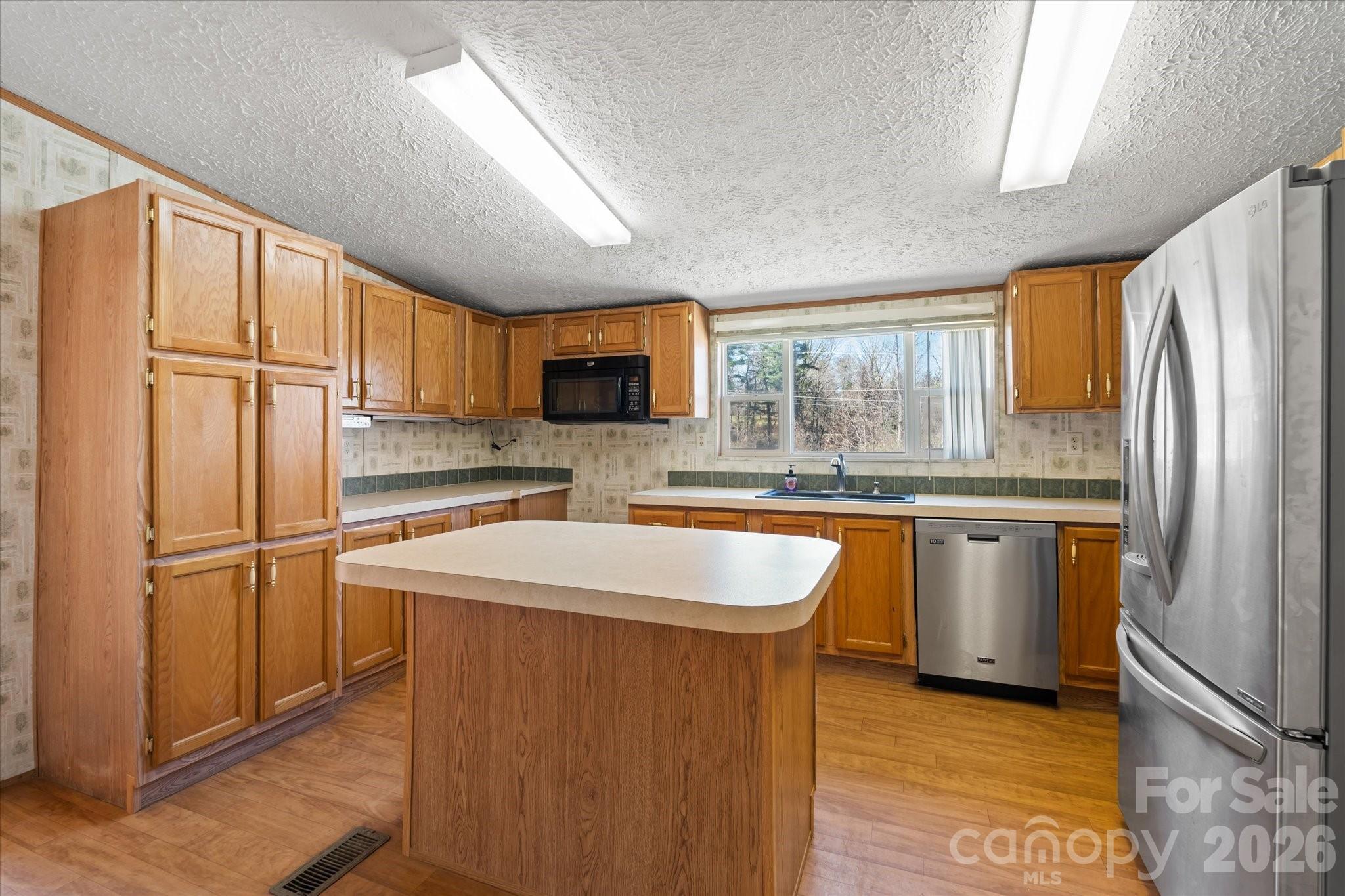 18 Ford Valley Road Weaverville NC 28787