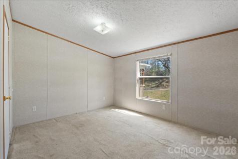 18 Ford Valley Road Weaverville NC 28787