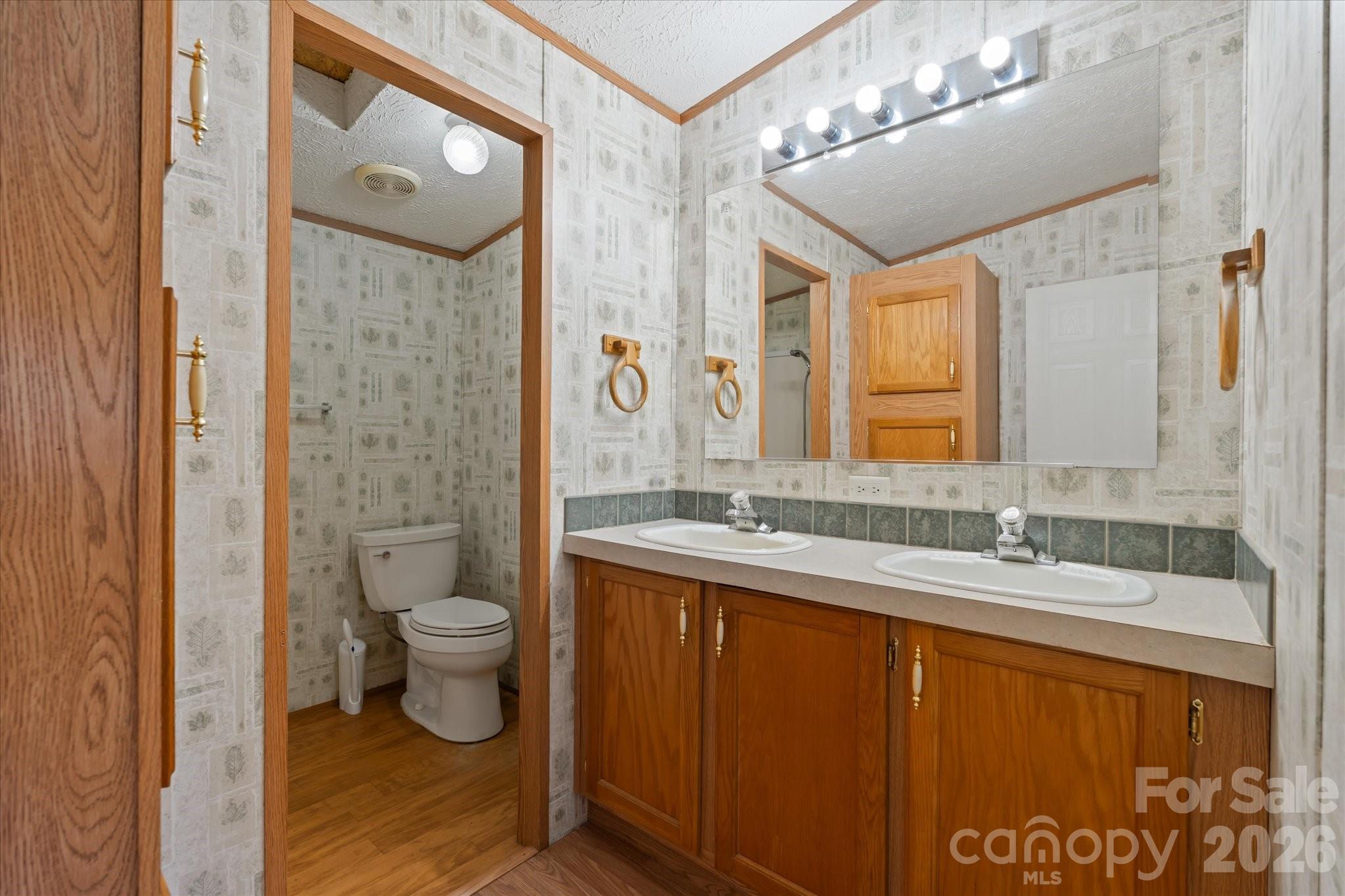 18 Ford Valley Road Weaverville NC 28787