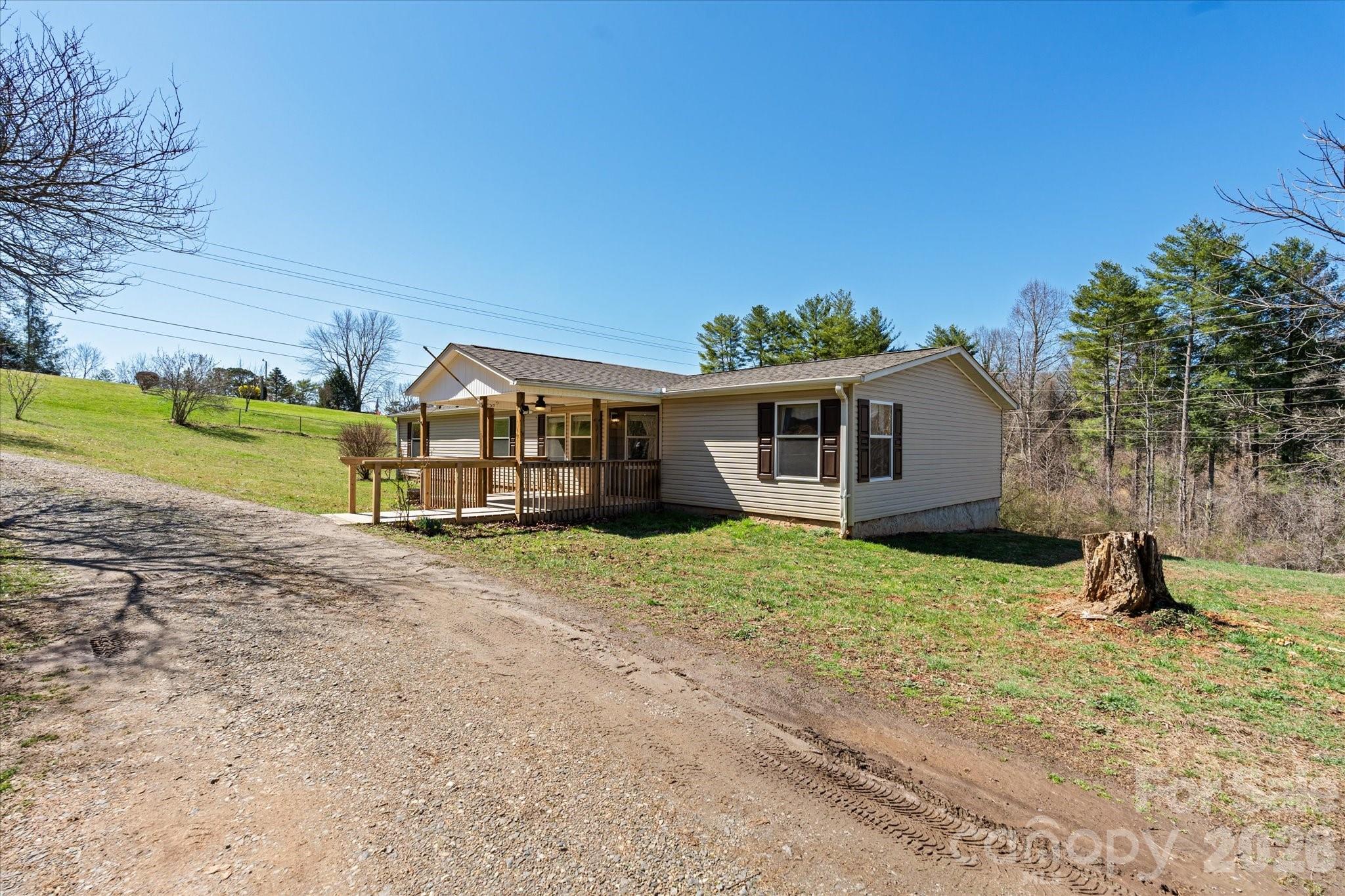 18 Ford Valley Road Weaverville NC 28787