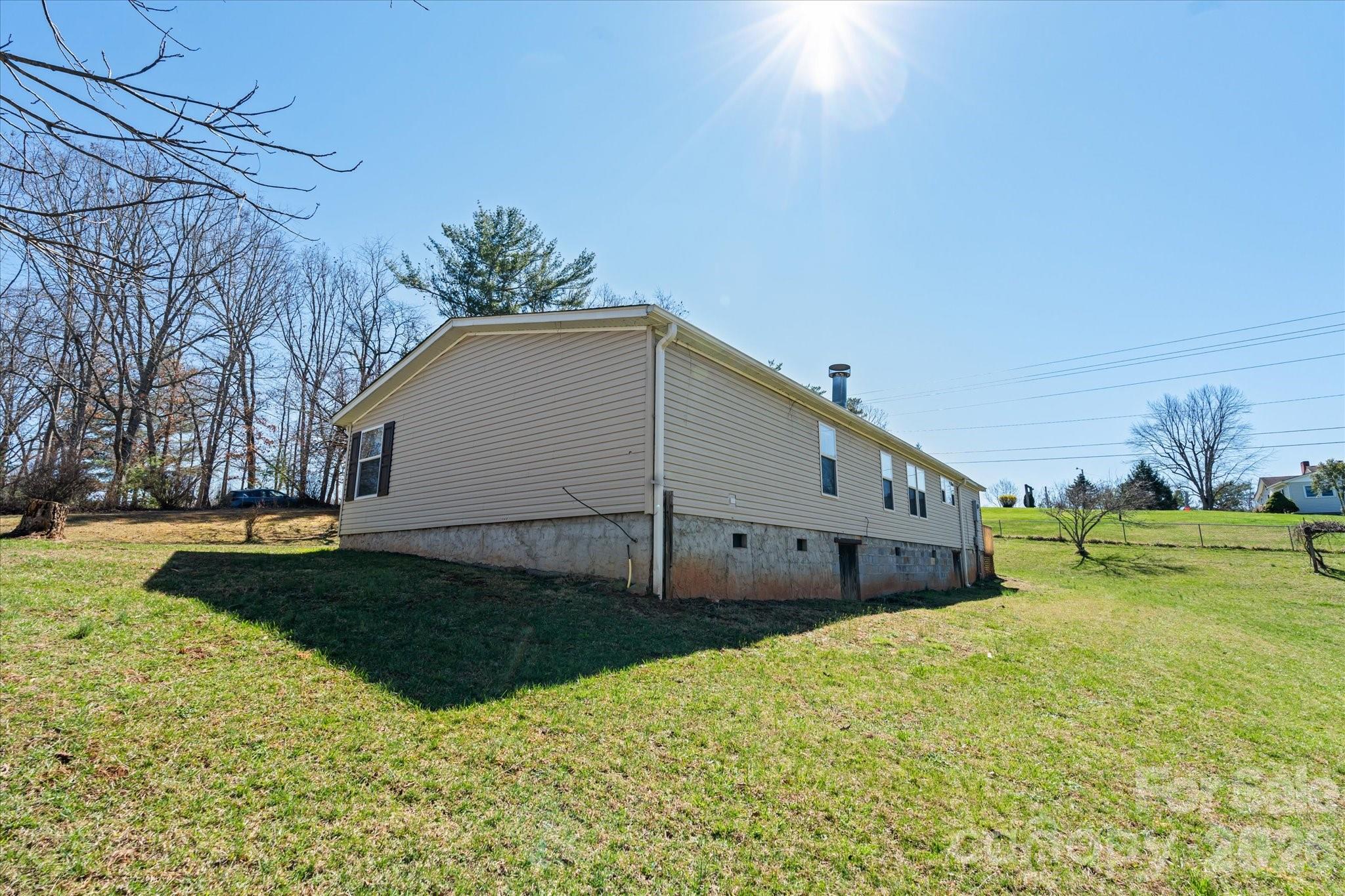 18 Ford Valley Road Weaverville NC 28787