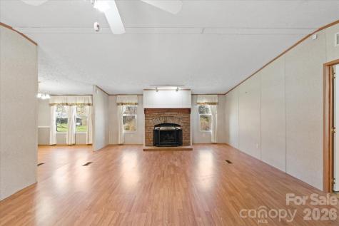 18 Ford Valley Road Weaverville NC 28787