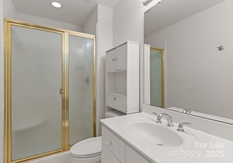 718 Eagle Point Court Matthews NC 28104