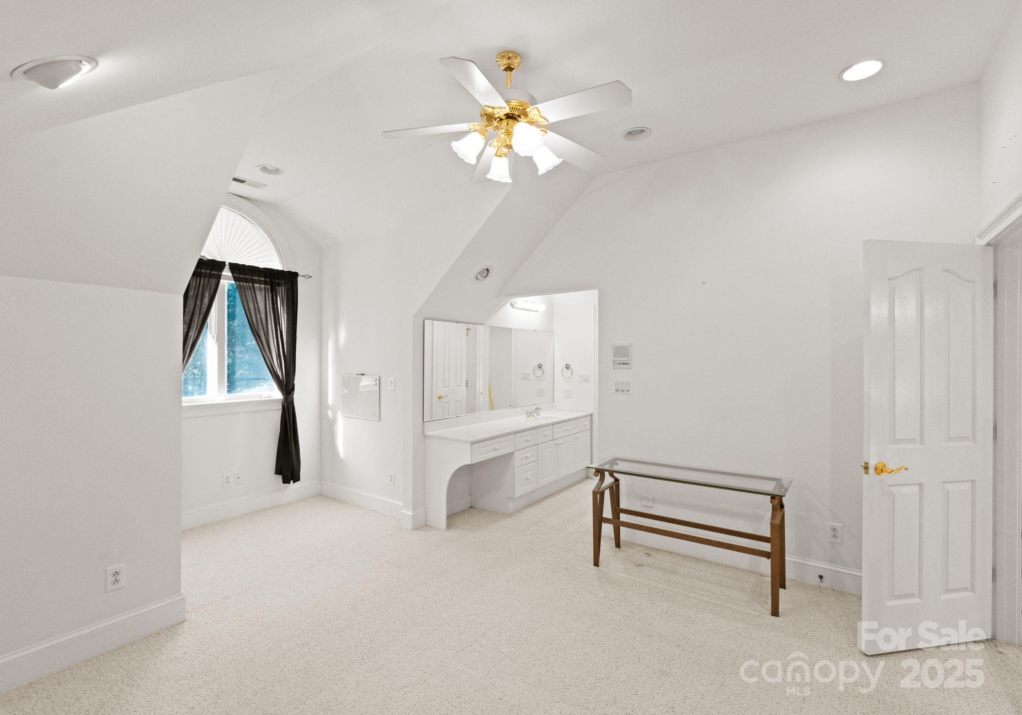718 Eagle Point Court Matthews NC 28104