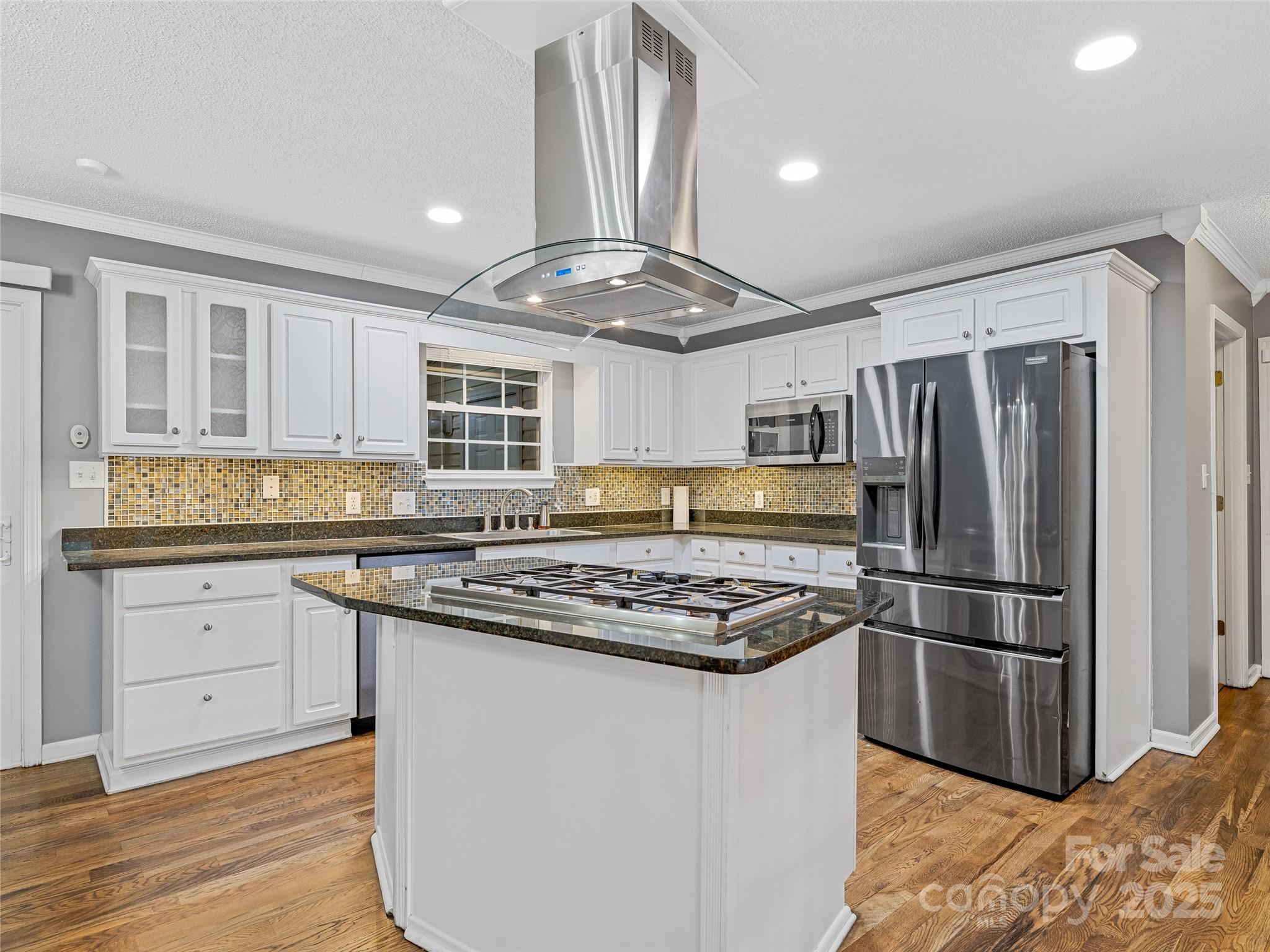 106 Thistle Tree Way Weaverville NC 28787