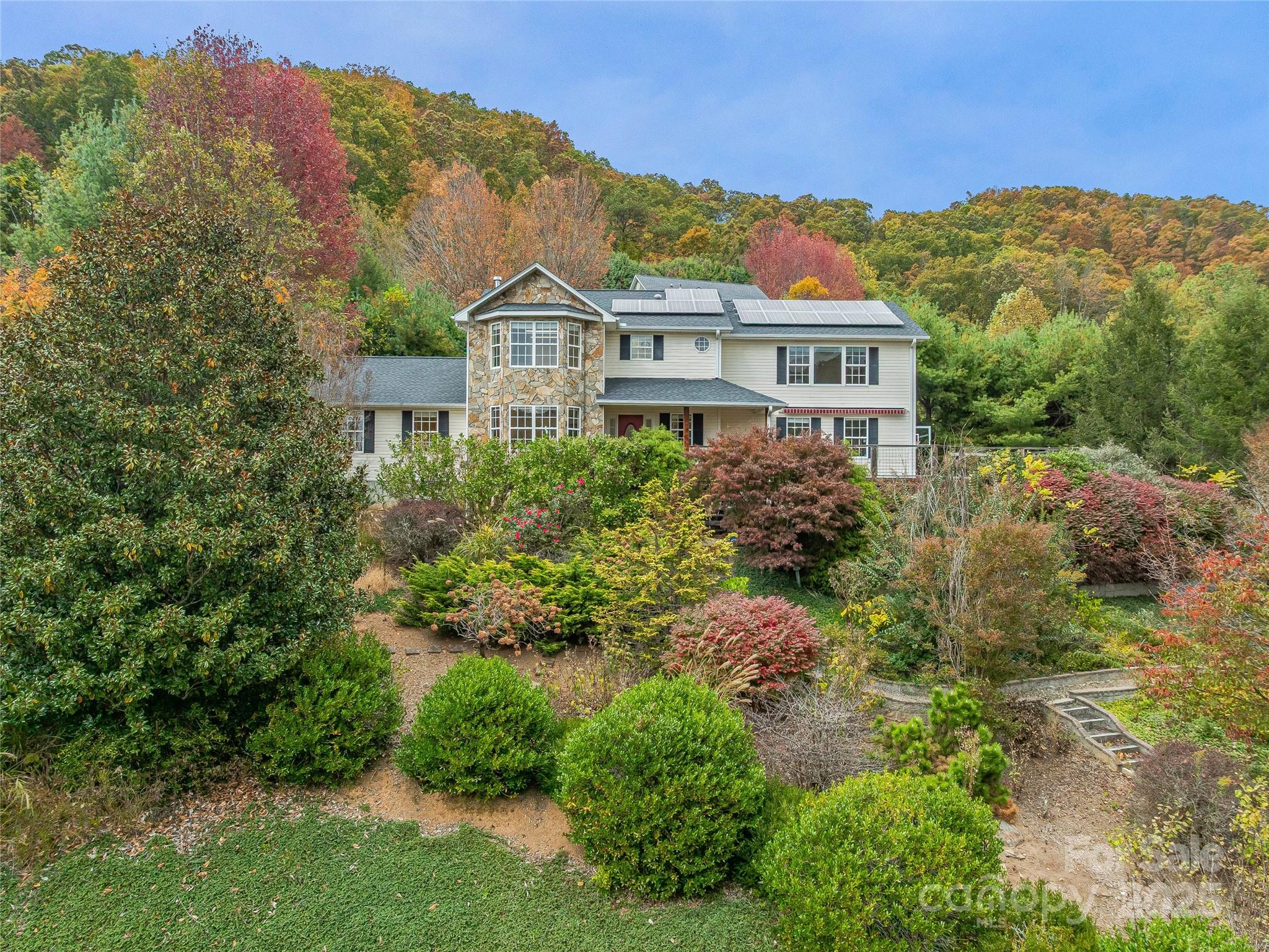106 Thistle Tree Way Weaverville NC 28787