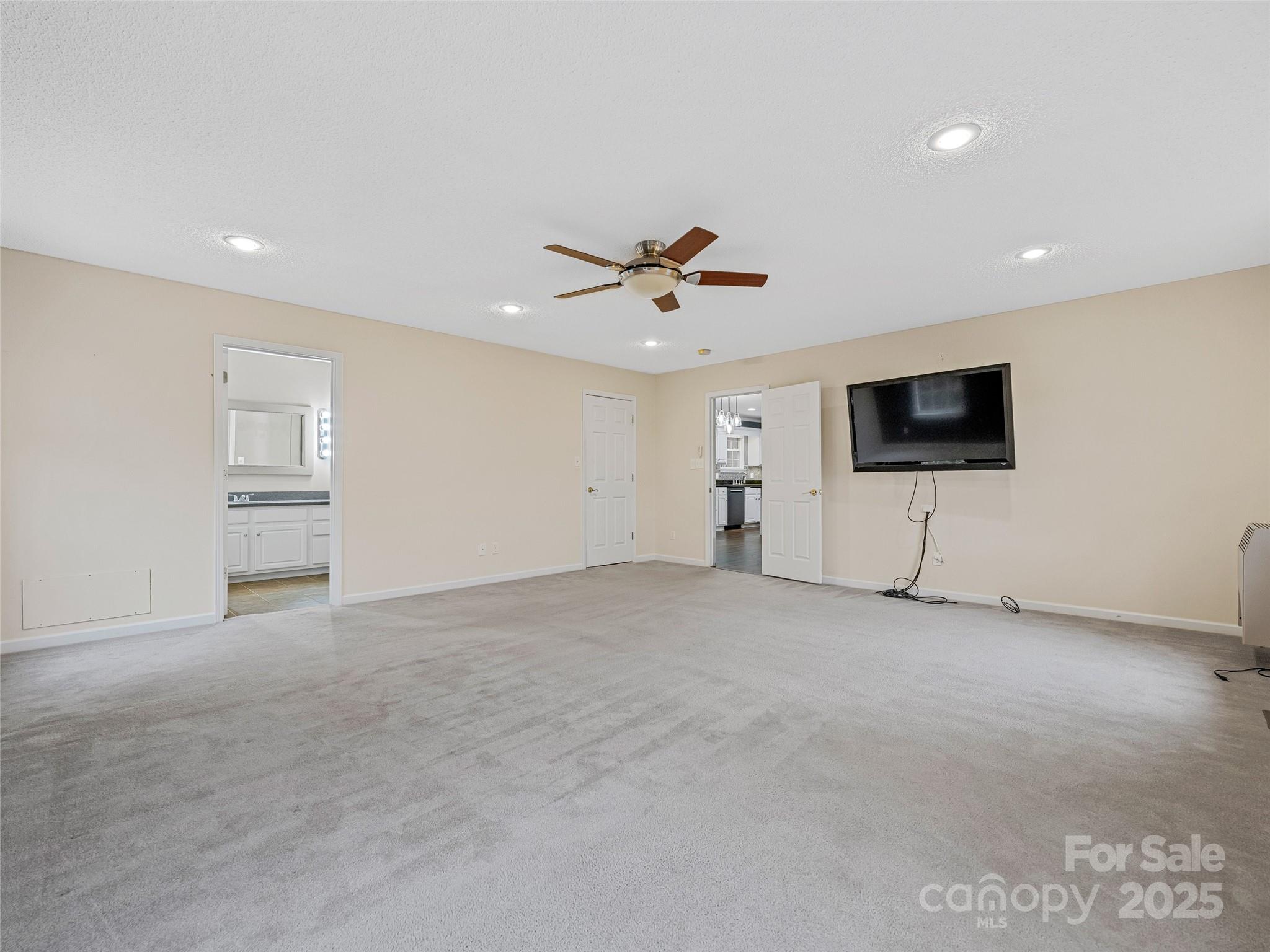 106 Thistle Tree Way Weaverville NC 28787