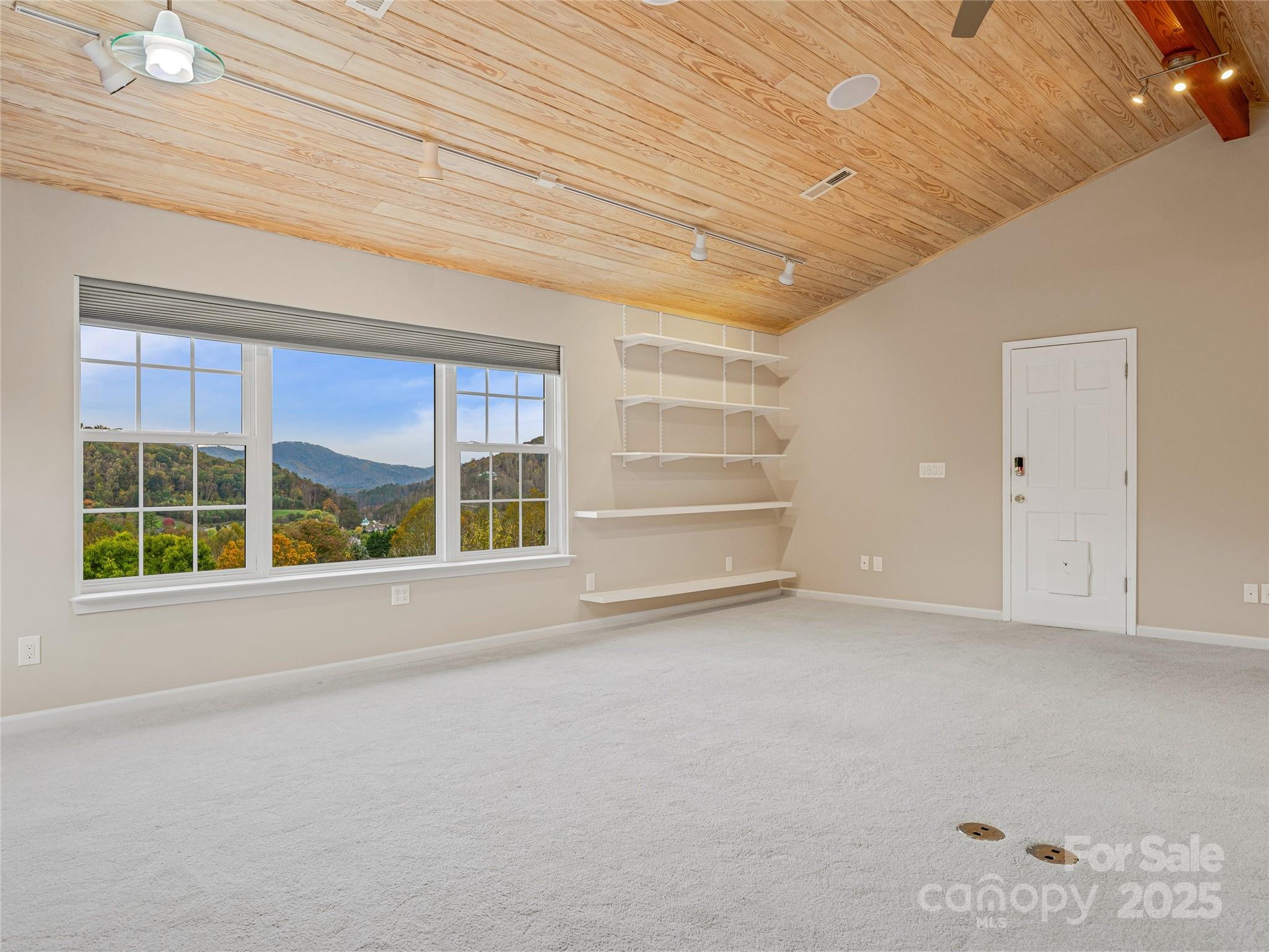106 Thistle Tree Way Weaverville NC 28787