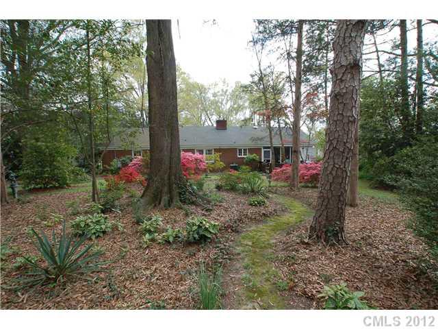 2601 Woodbrook Lane Charlotte NC 28211