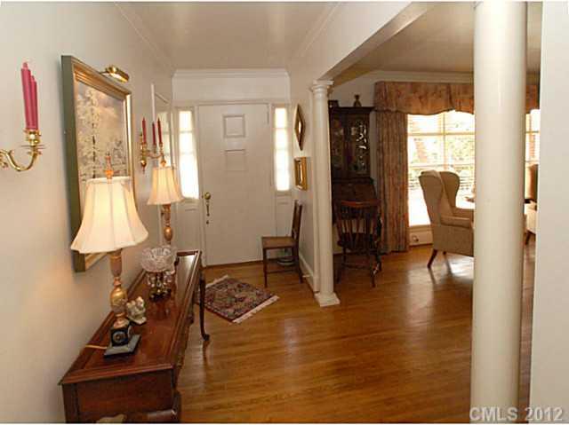 2601 Woodbrook Lane Charlotte NC 28211