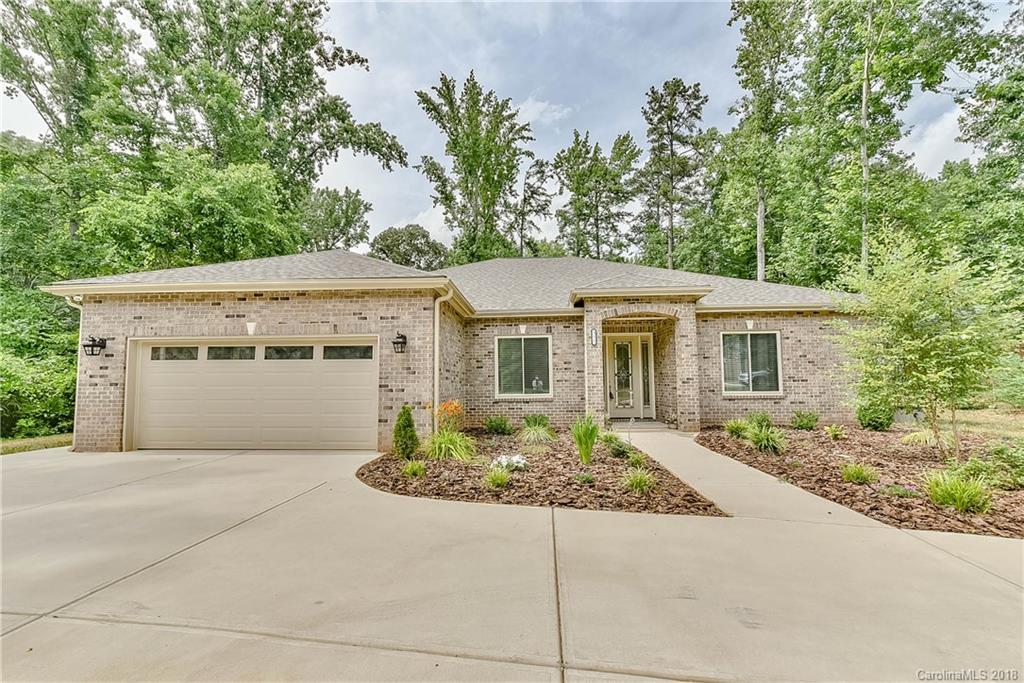 322 Hollice Place Matthews NC 28104