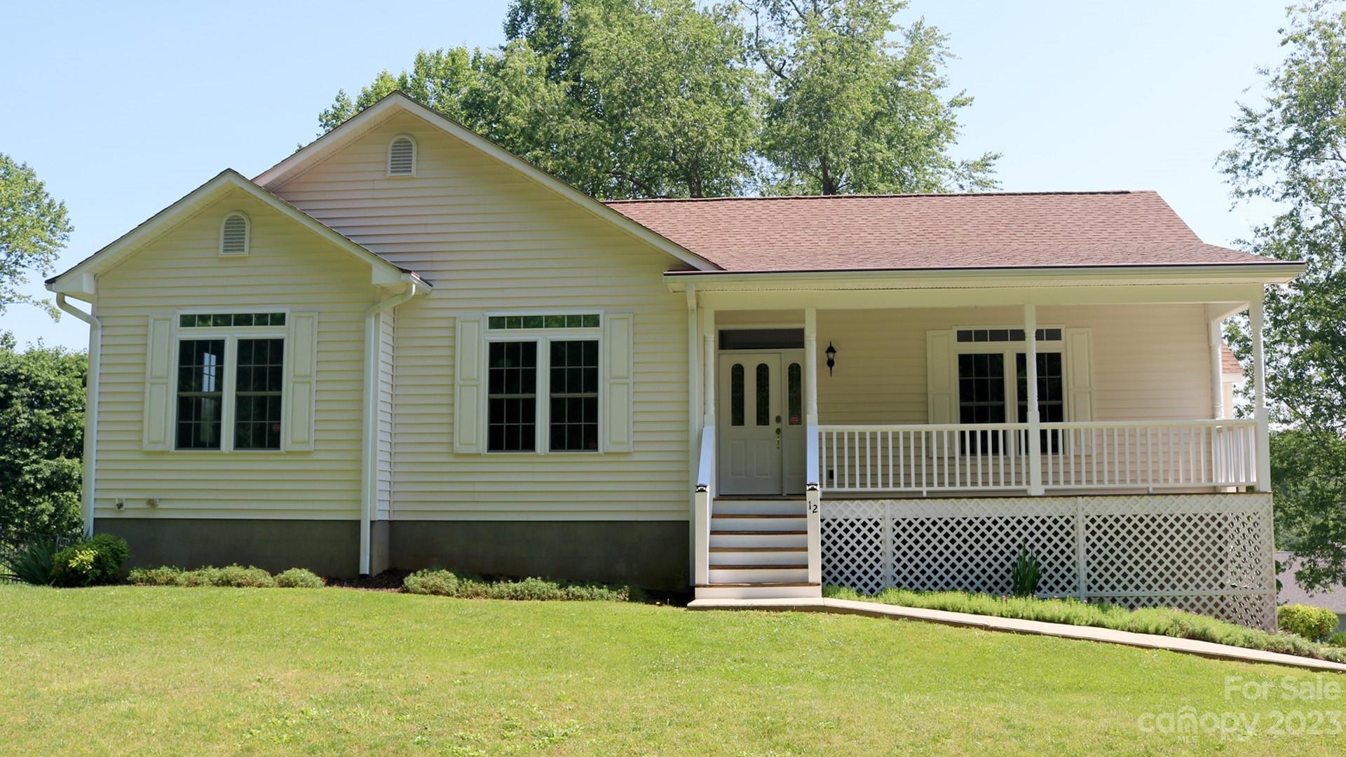 12 Grassy Meadow Drive Candler NC 28715
