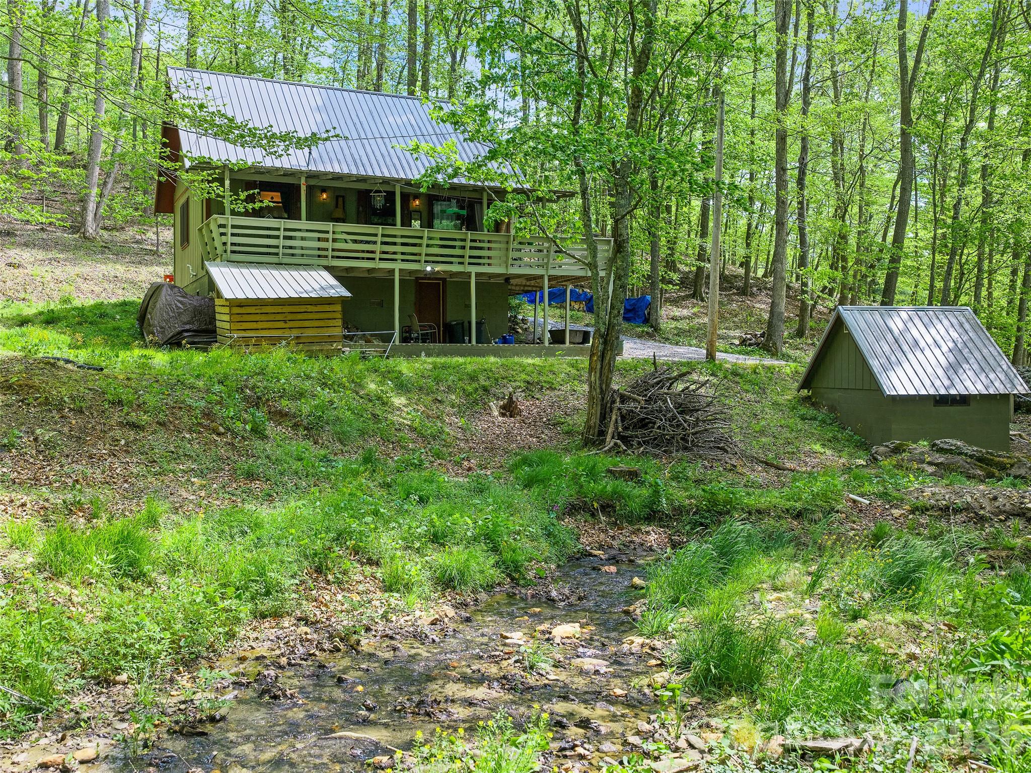 886 Three Quarter Creek Road Burnsville NC 28714