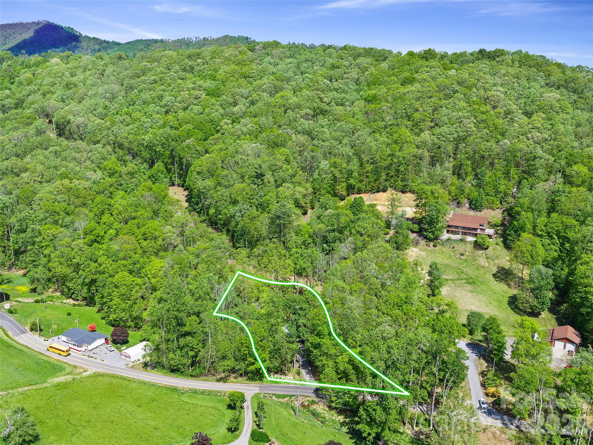 886 Three Quarter Creek Road Burnsville NC 28714