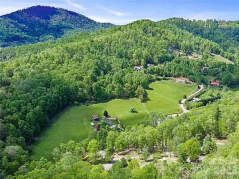 886 Three Quarter Creek Road Burnsville NC 28714