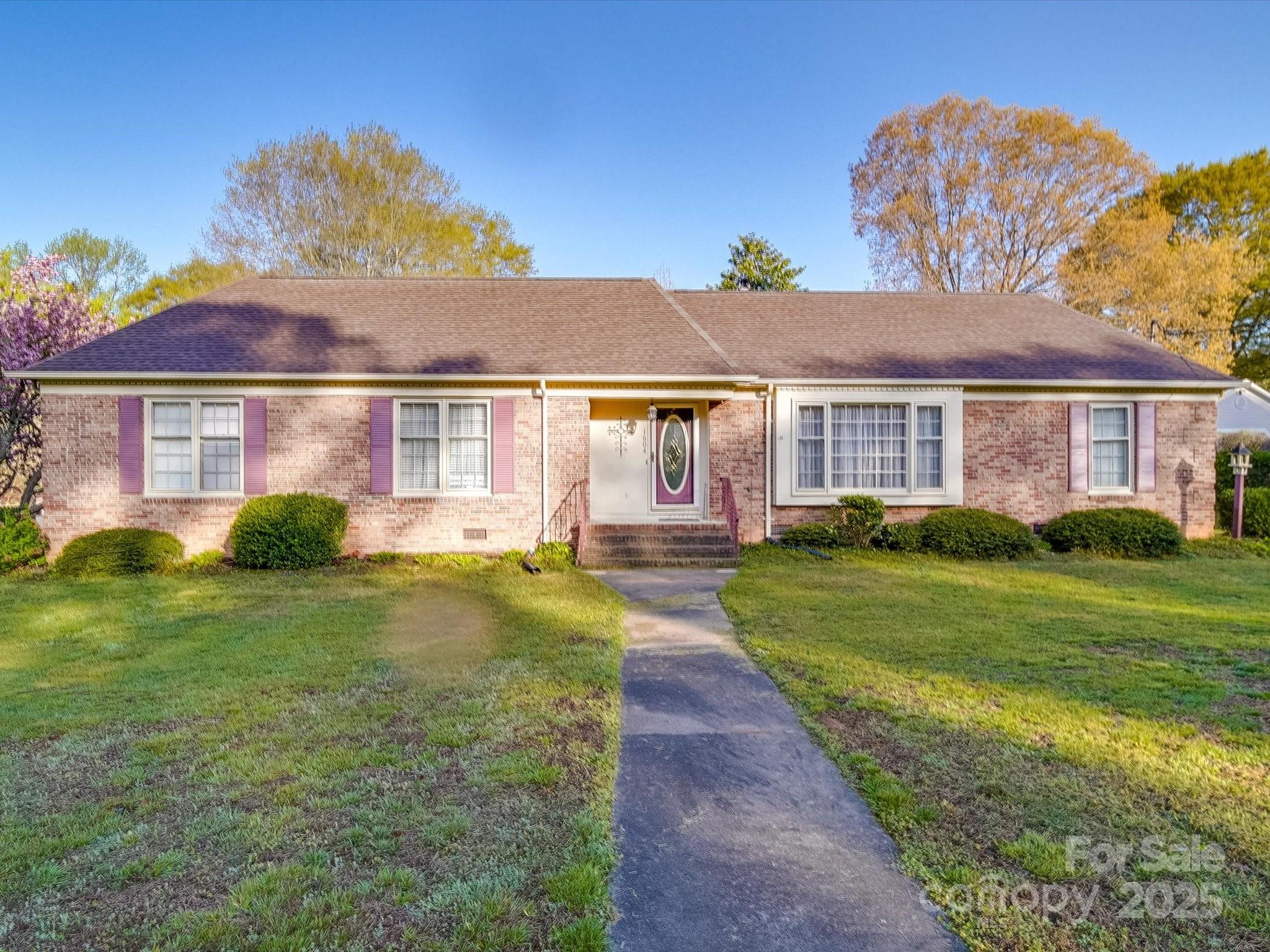 1604 Buckingham Avenue Gastonia NC 28054