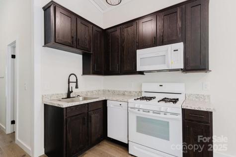 15 Pinehurst Drive Bryson City NC 28713