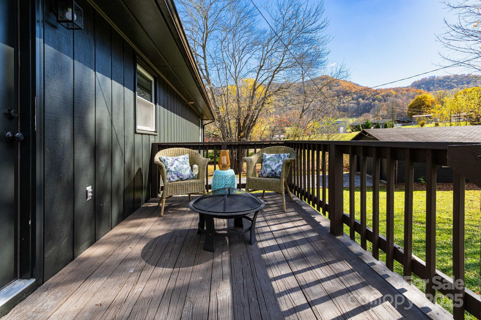 182 Dock Ratcliffe Road Waynesville NC 28786