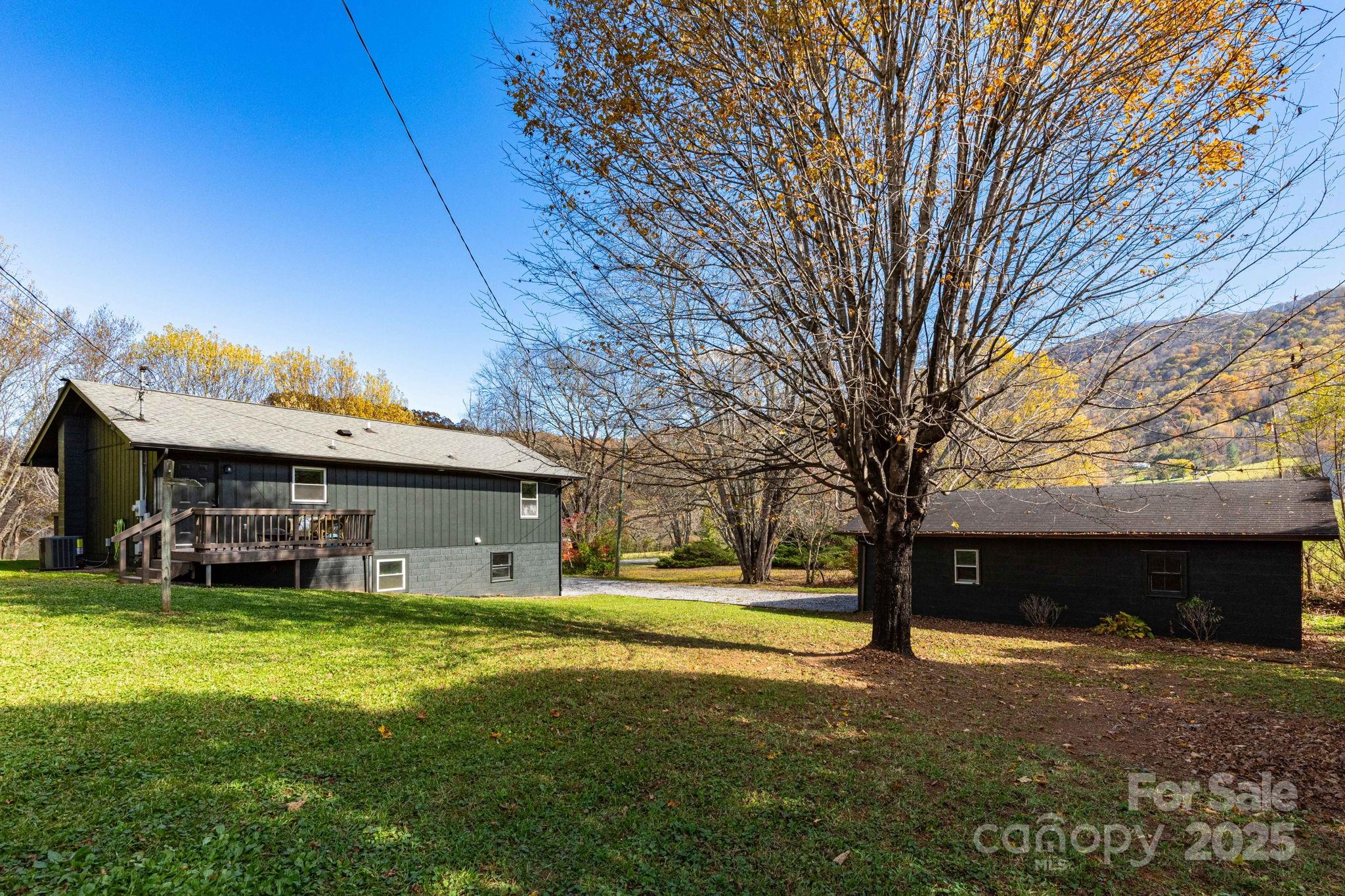 182 Dock Ratcliffe Road Waynesville NC 28786