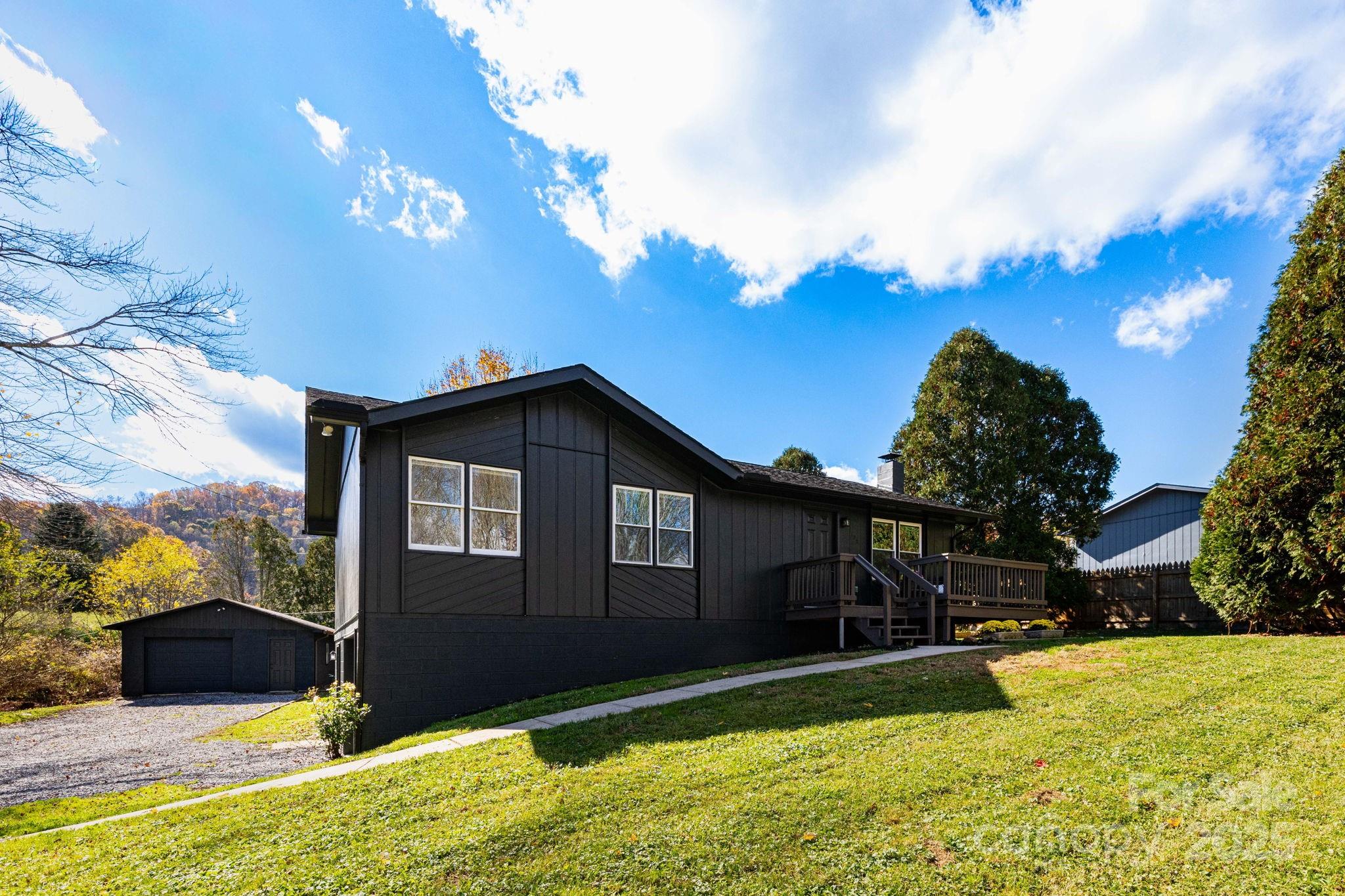 182 Dock Ratcliffe Road Waynesville NC 28786