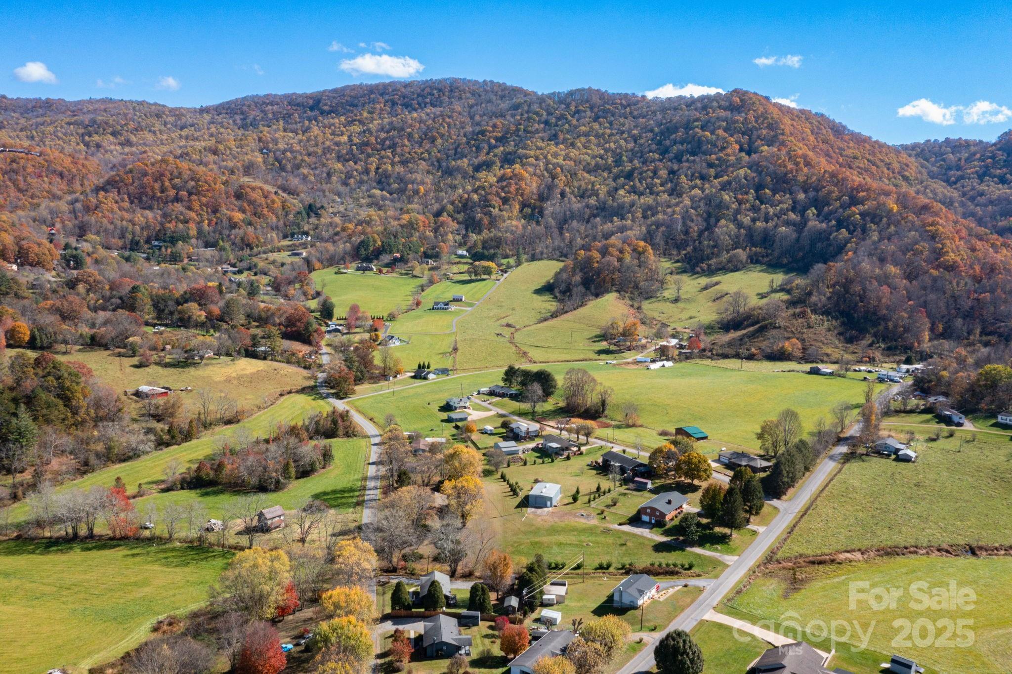 182 Dock Ratcliffe Road Waynesville NC 28786