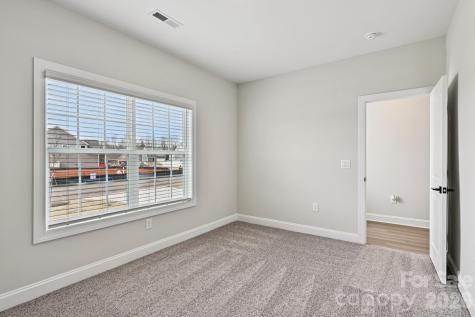 104 Tanner Loop Troutman NC 28166