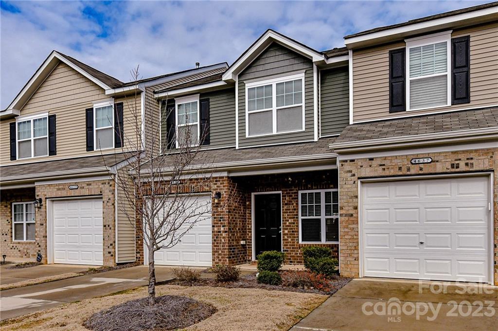4633 Quinton Lane Charlotte NC 28269