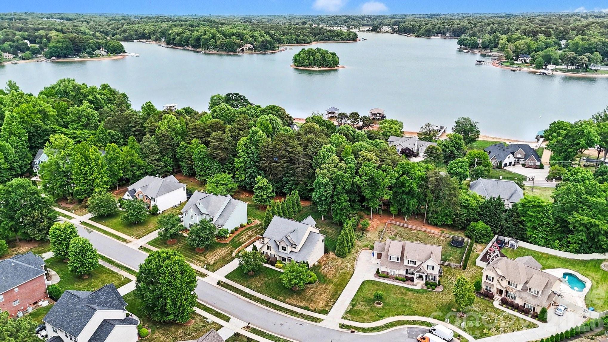 125 Lakeshore Hills Drive Mooresville NC 28117