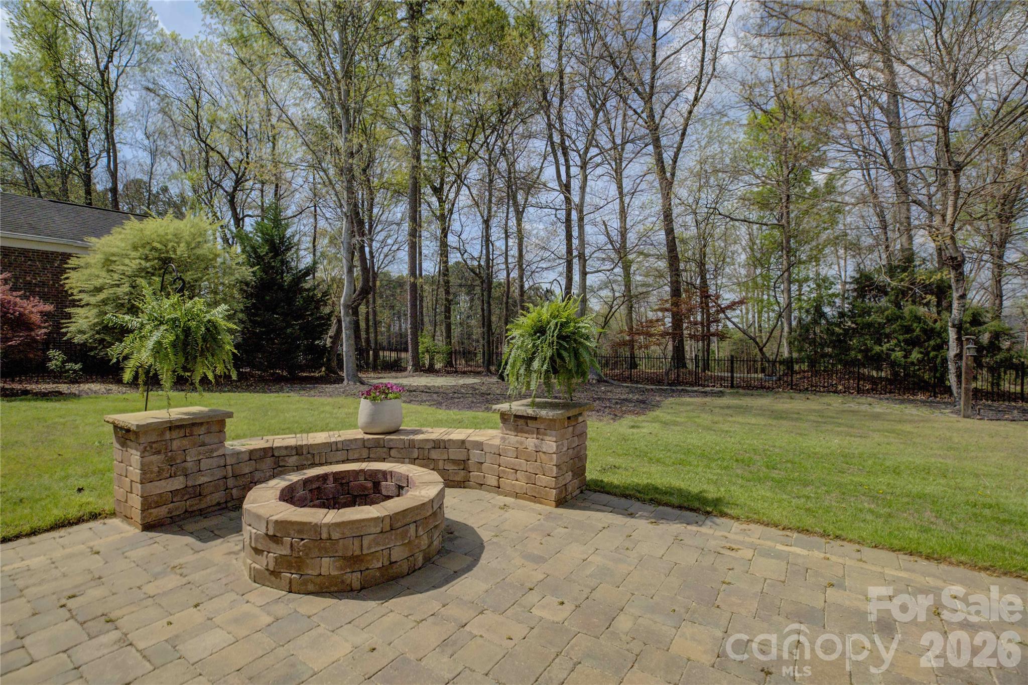 16915 Turtle Point Road Charlotte NC 28278