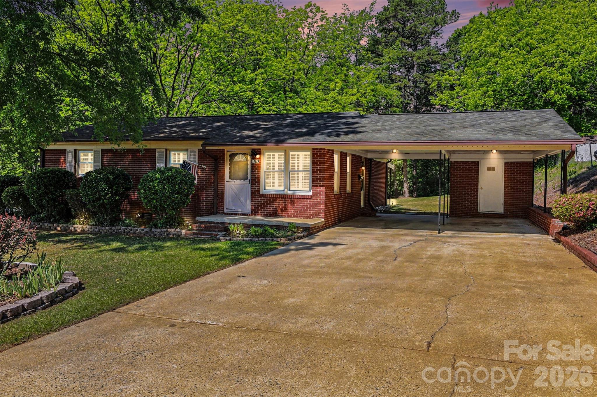 169 Shamrock Street NE Concord NC 28025