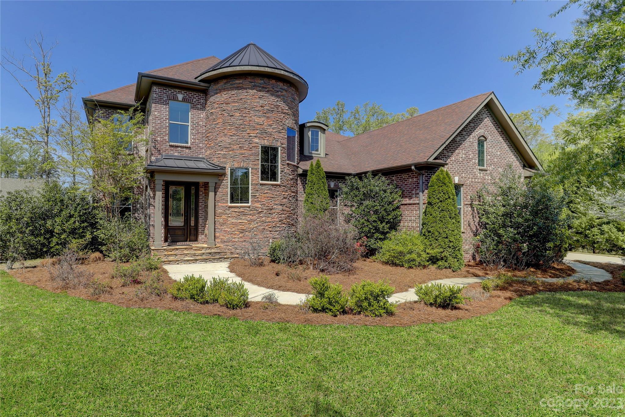 13923 Rhone Valley Drive Charlotte NC 28278