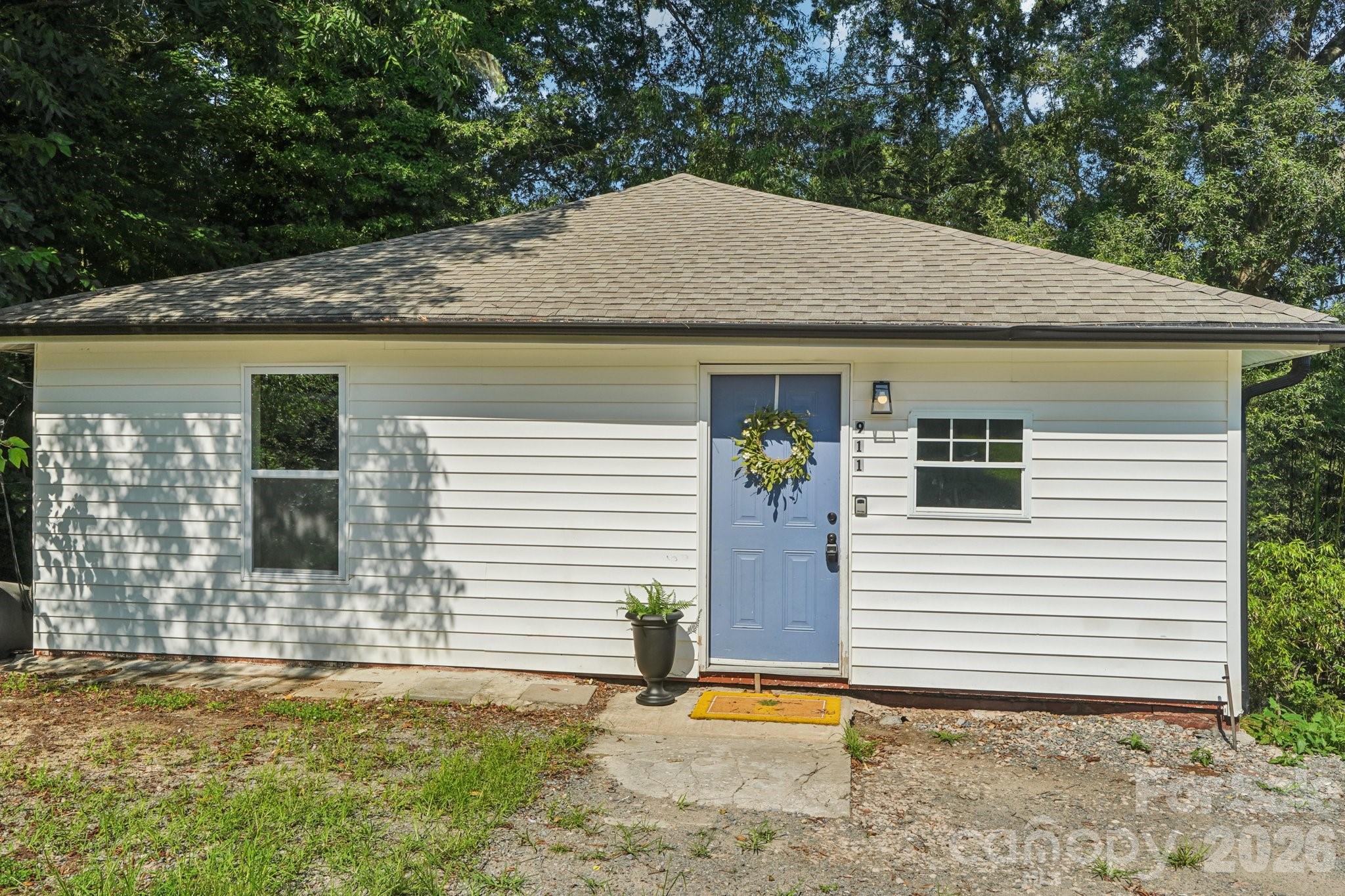 911 Elm Street Kannapolis NC 28081