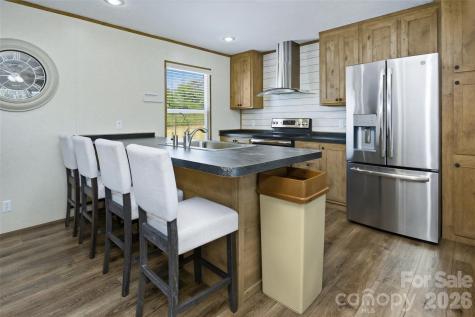 123 Big Oak Road Hendersonville NC 28792