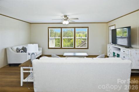 123 Big Oak Road Hendersonville NC 28792