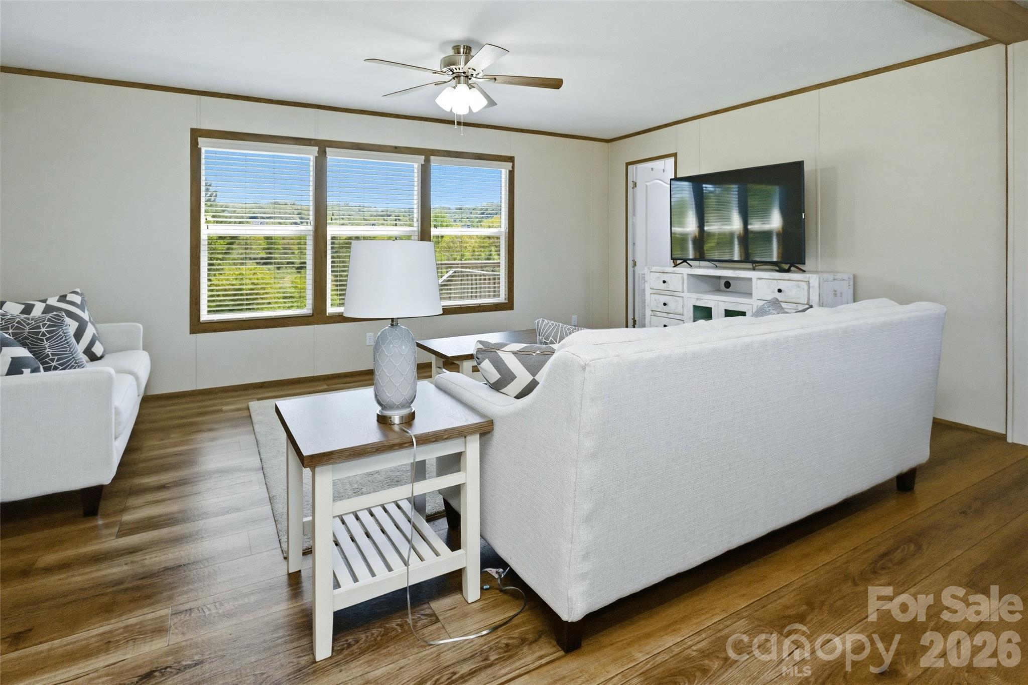 123 Big Oak Road Hendersonville NC 28792