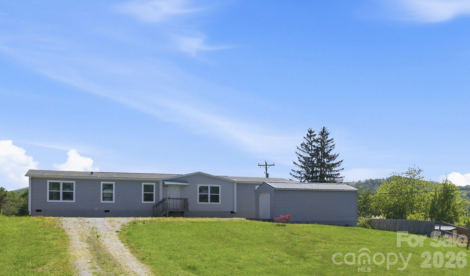 123 Big Oak Road Hendersonville NC 28792
