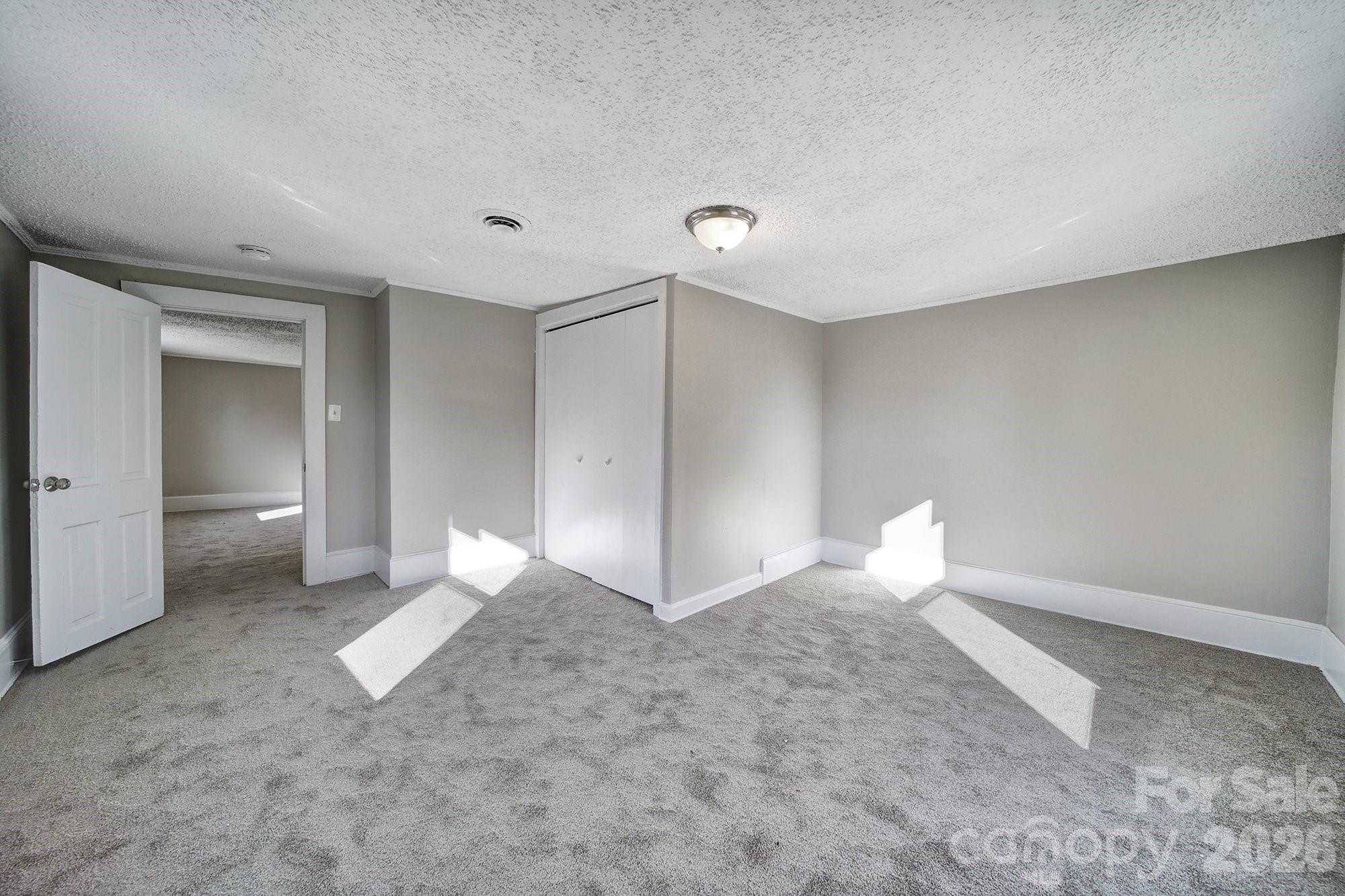 107 E Georgia Avenue Bessemer City NC 28016