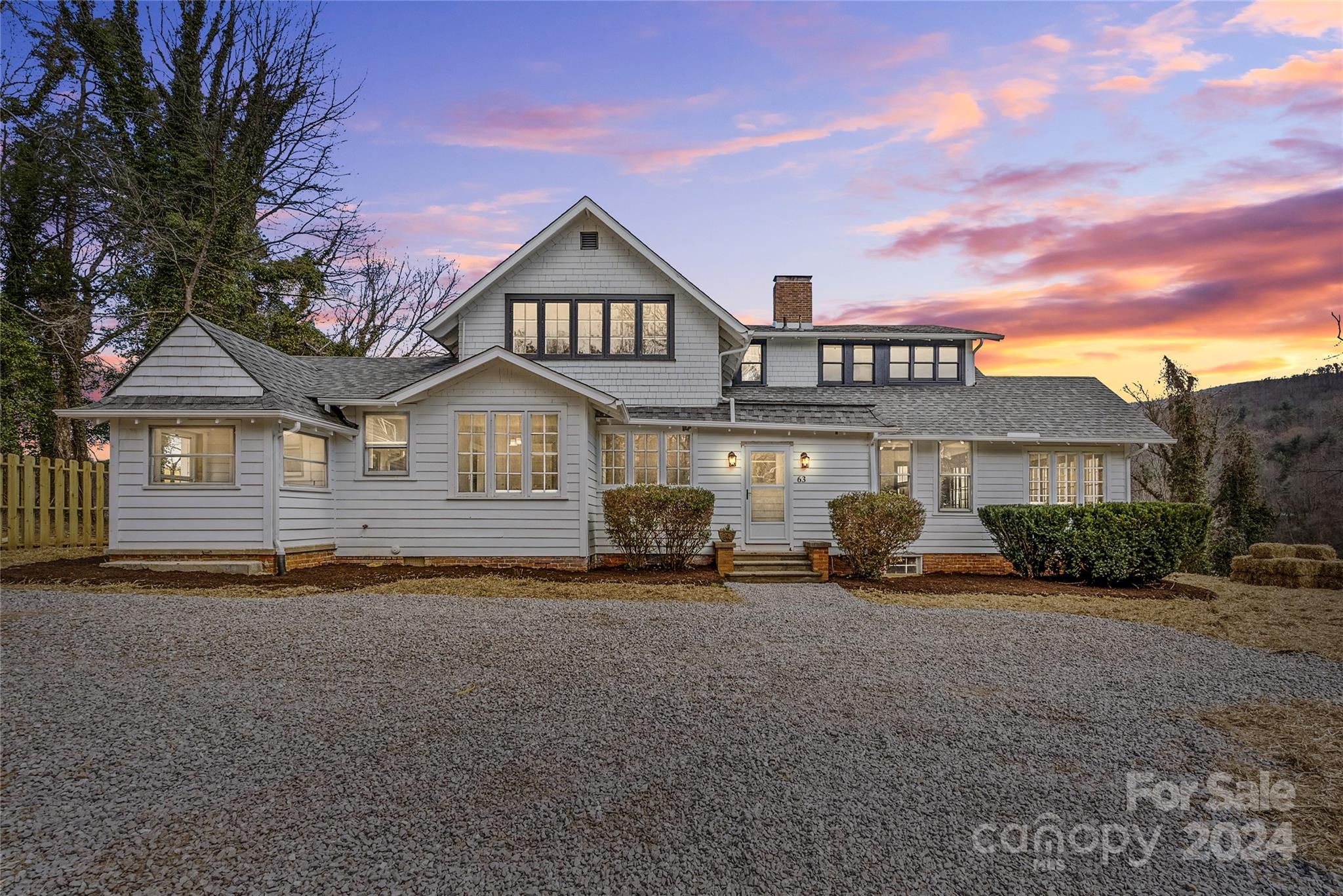 63 Gash Farm Road Asheville NC 28805