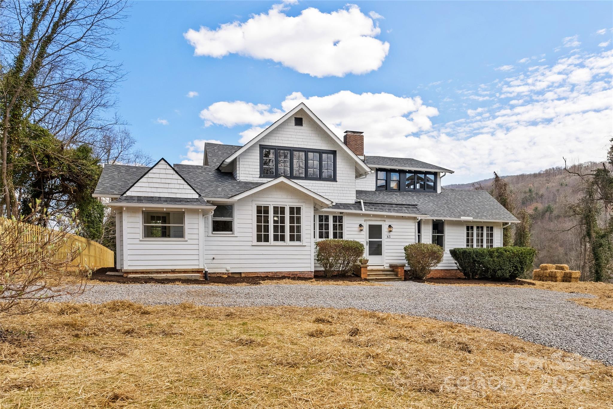 63 Gash Farm Road Asheville NC 28805