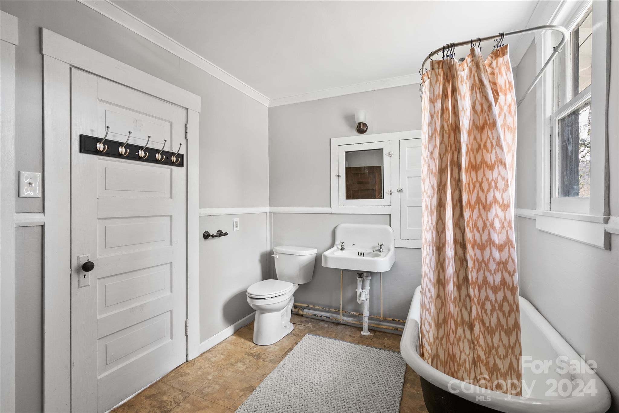63 Gash Farm Road Asheville NC 28805