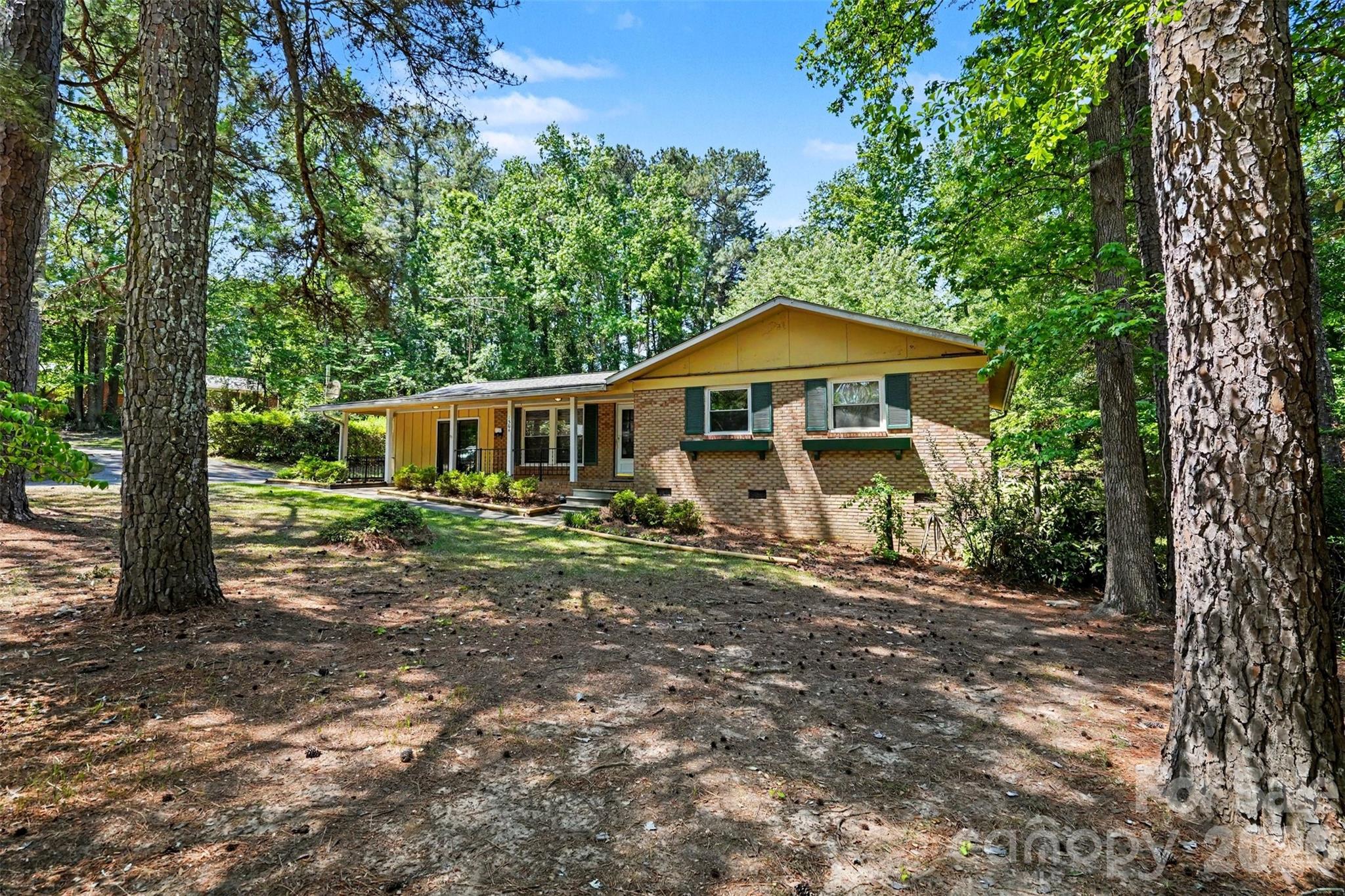 1304 Shannon Drive Wadesboro NC 28170