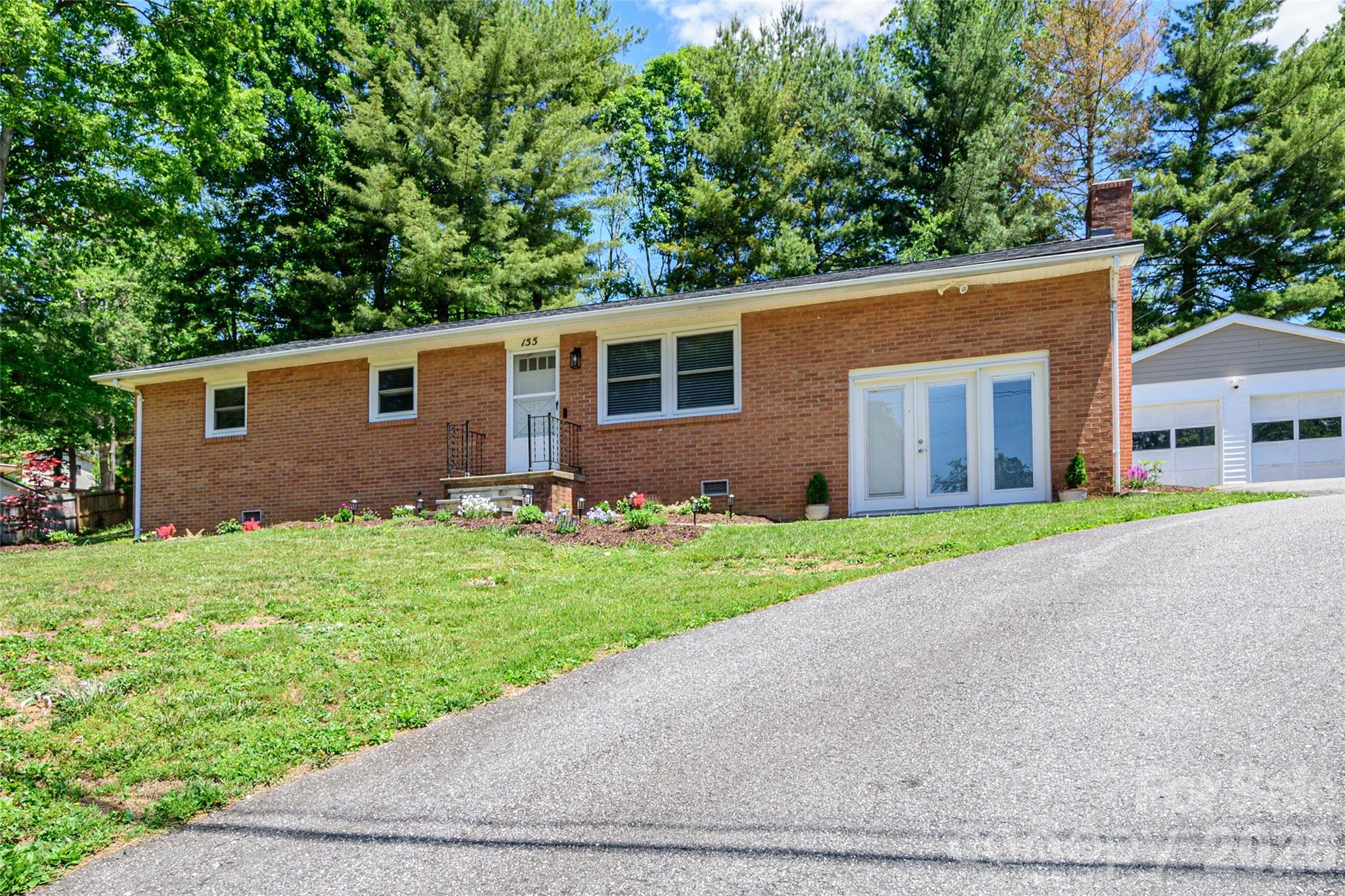 155 Chestnut Place Arden NC 28704