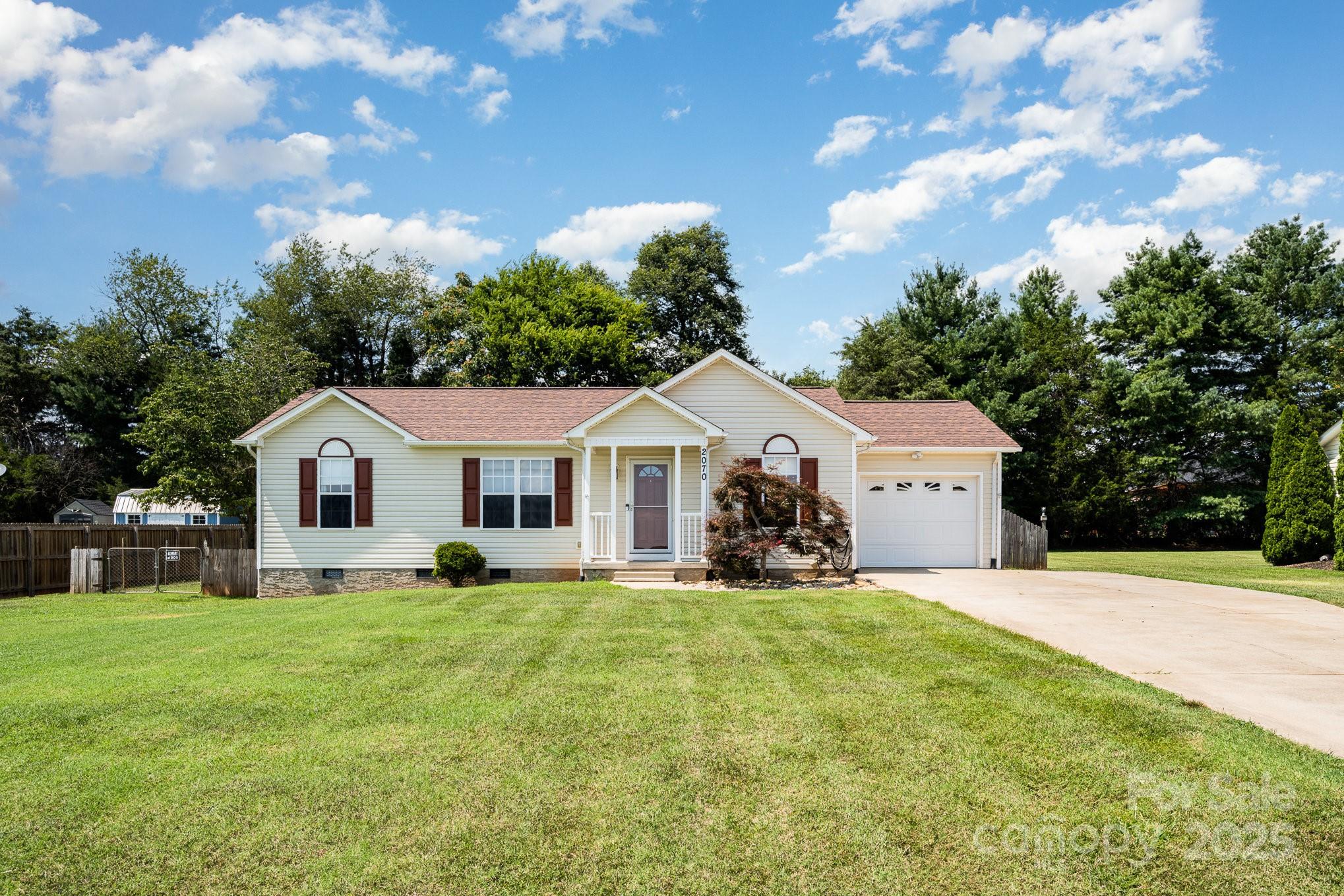 2070 Rocketts Way Newton NC 28658