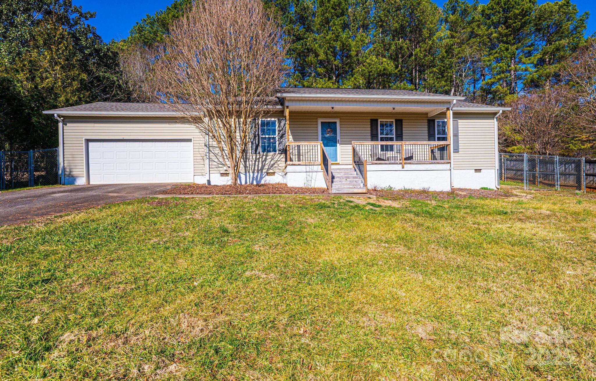 3415 23rd Street NE Hickory NC 28601
